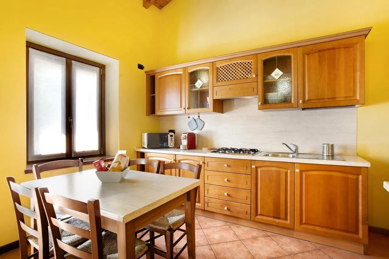 Residence Appartamento Londra Civate