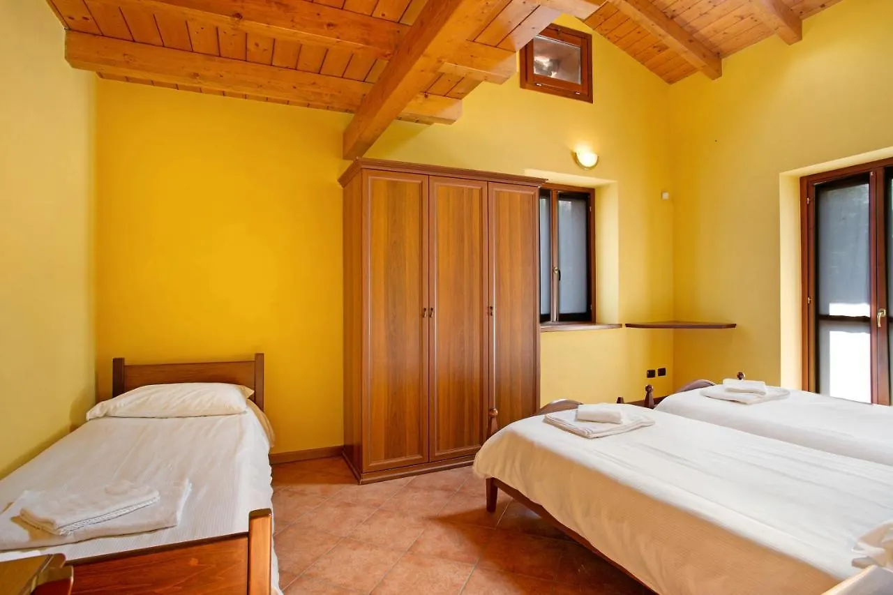 Residence Appartamento Londra Civate Italy