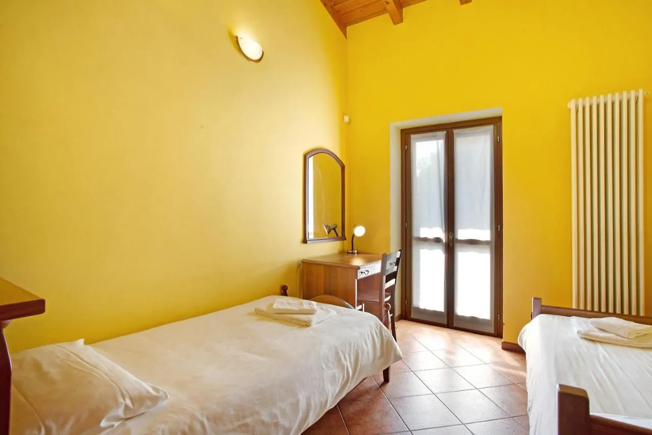 Residence Appartamento Londra Civate Apartment